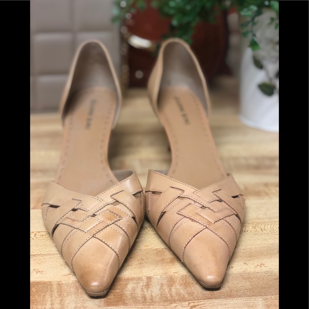 New Gianni Bini Leather Heels